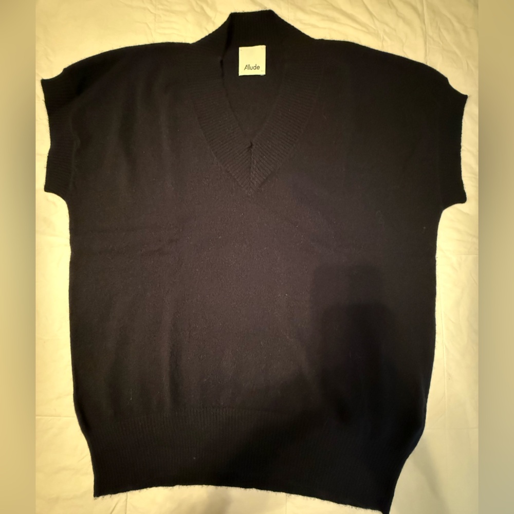 Allude Navy Oversized V-neck Cashmere Sweater Vest